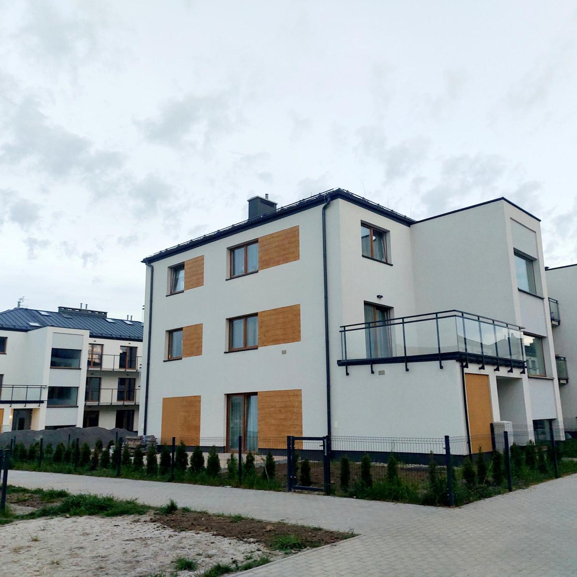 Luxury Modern New Apartment With Garden Close To Wroclaw Self Check-In 24H Siechnice Luaran gambar